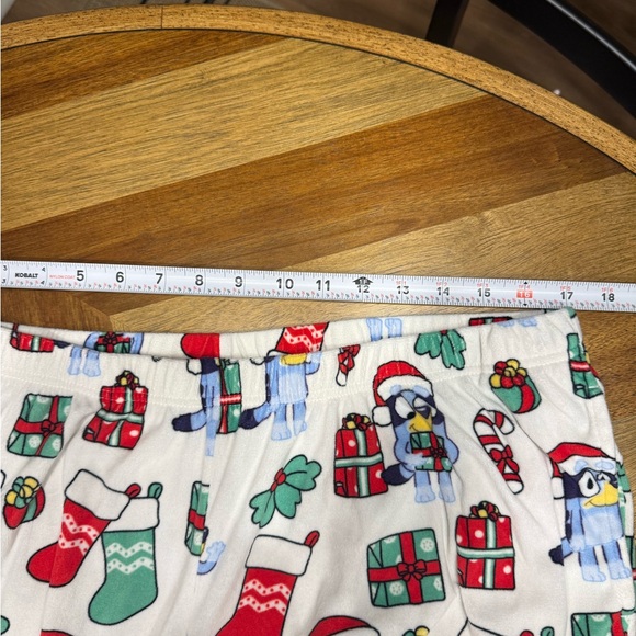 Bluey Holiday Christmas  Women's Pajama Set - Picture 7 of 8